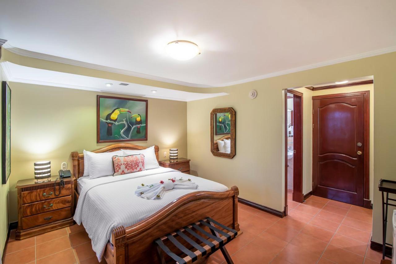 Hotel Casa Roland Golfito Resort Zimmer foto